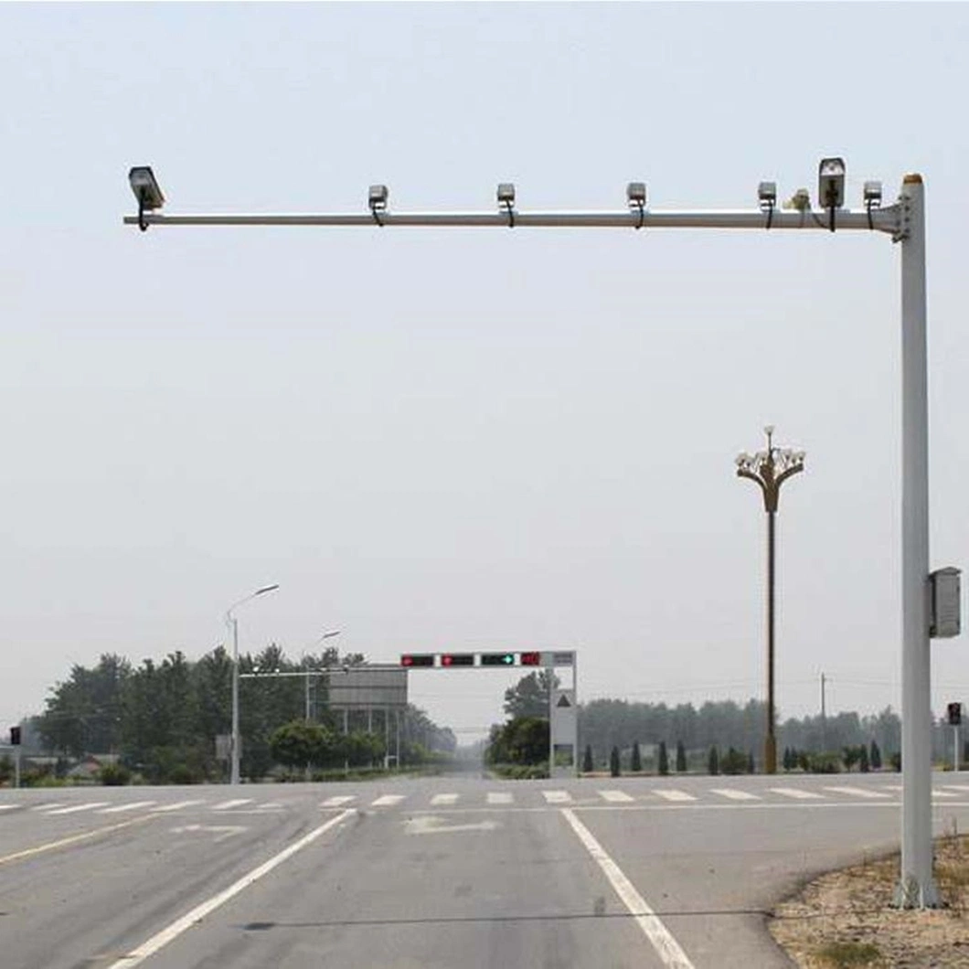 Galvanized Steel Monitoring Traffic Poles in City Road